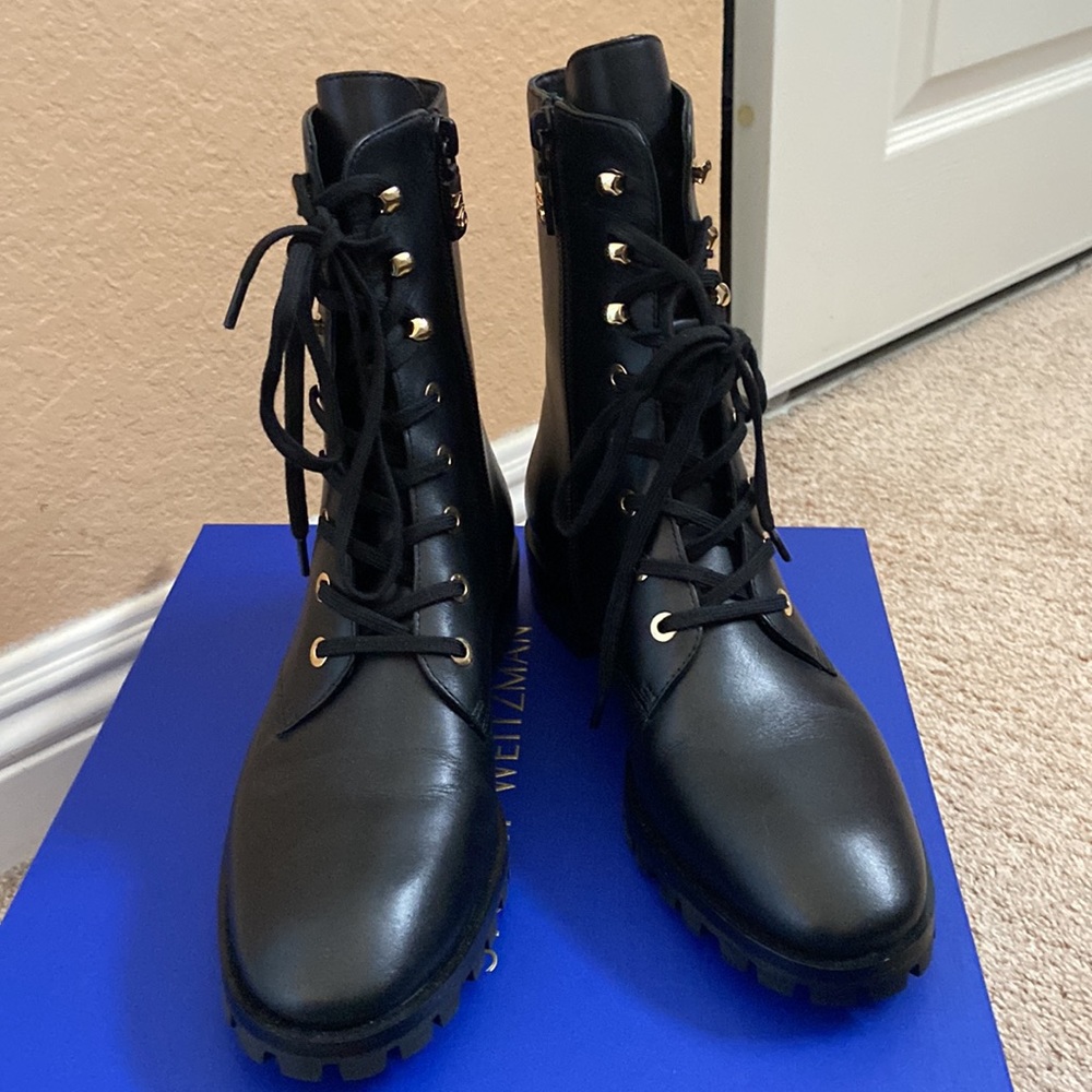 Brand new Stuart Weitzman Norrie bootie